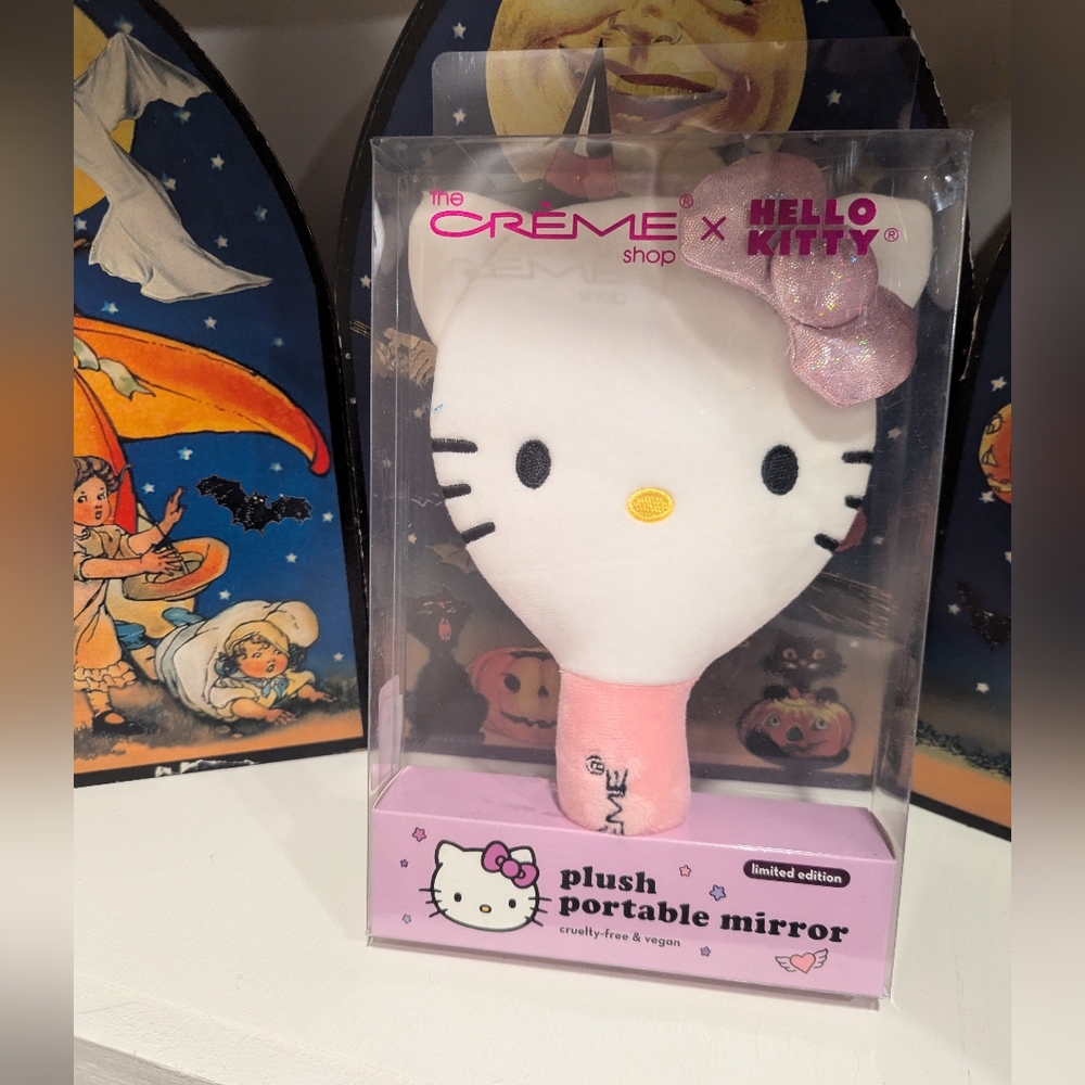 The Creme Shop Hello Kitty Plush Portable Mirror Limited Edition by Sanrio READ